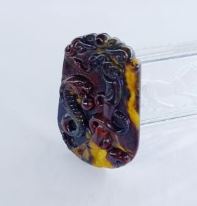 桂林鸡血玉玉髓吊坠